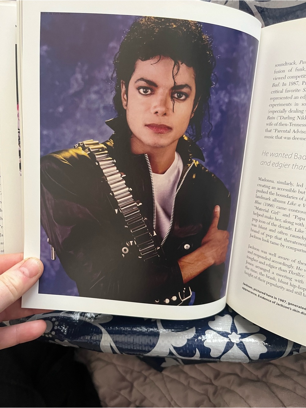 Michael Jackson Man in the Music Joseph Vogel Hardcover Book - Picture 4 of 10